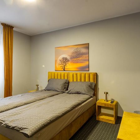 Bed And Breakfast 33 Дуйсбург Экстерьер фото
