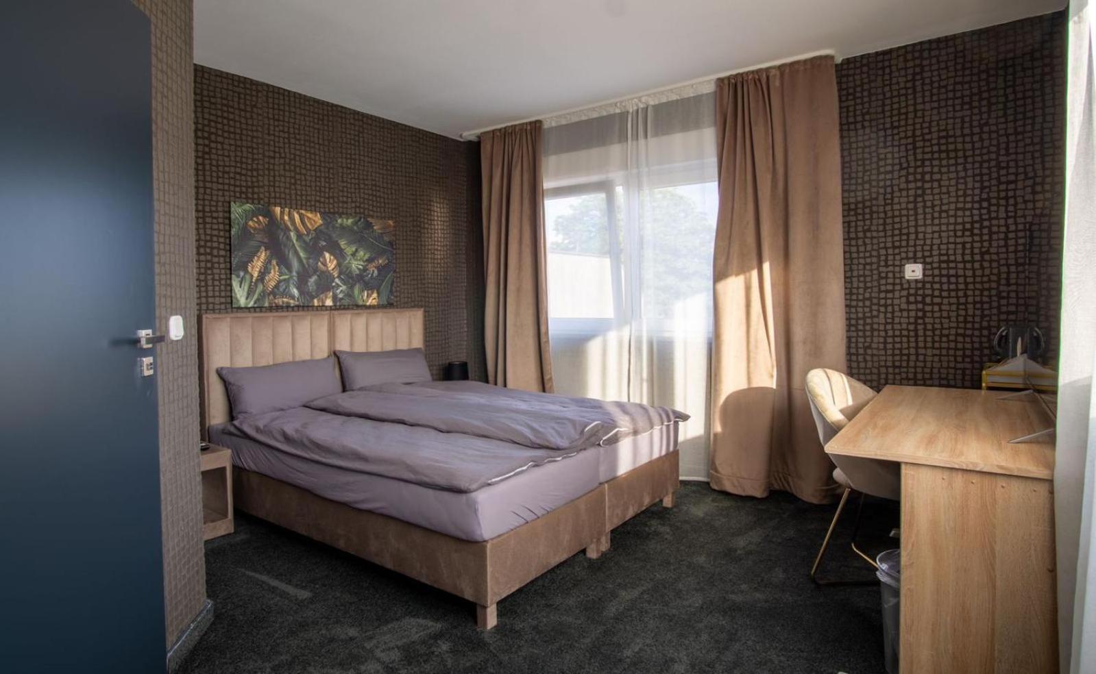 Bed And Breakfast 33 Дуйсбург Экстерьер фото